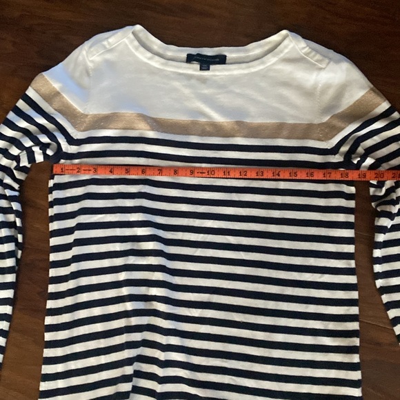 Woman’s sweater, good condition - Picture 2 of 3